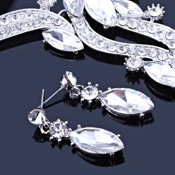 Crystal Rhinestones Necklace & Earrings Set - Wedding - Black TIe - Formal - Picture 4 of 11